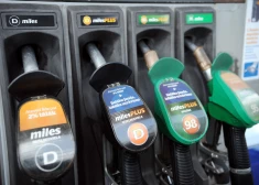 Ekonomikas ministrija: solidaritātes maksājums šobrīd skartu lielāko daļu degvielas tirgotāju