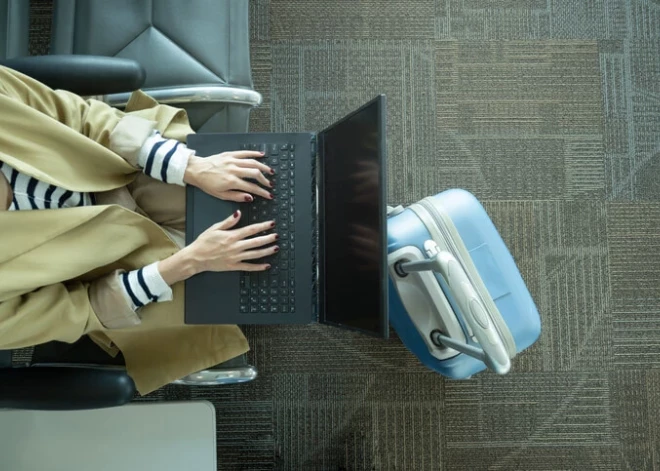 Biznesa komandējumi bez stresa: kā eSIM atvieglo saziņu un darbu ceļā