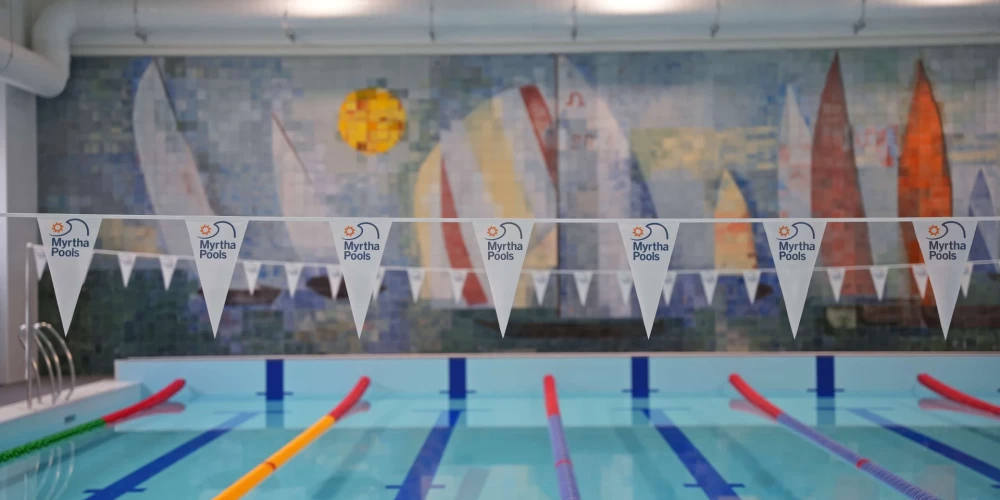 В Риге открыли обновленный спортивный комплекс школы имени Наталии Драудзини.