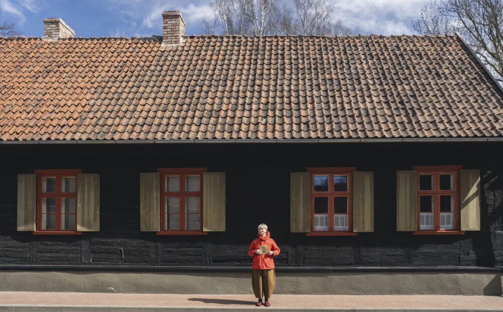 FOTO: Liepājā restaurētas deviņas vēsturiskas ēkas un godināti to saimnieki