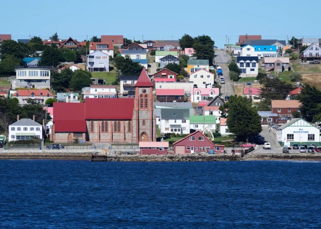 Kāpēc Folklenda salas kļuvušas par jaunu spriedzes punktu pasaulē?
