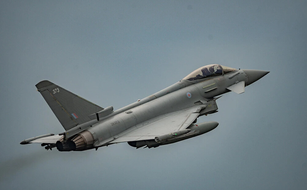 Krievijas uzbrukuma laikā Ukrainā dronu atlūzas nokritušas Rumānijā, radot postījumus