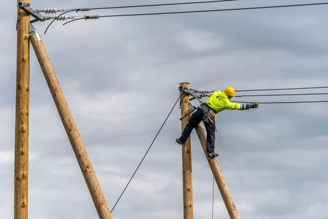 AS "Sadales tīkls" ir izsludinājusi paaugstinātu operatīvo gatavību bojājumu novēršanai.