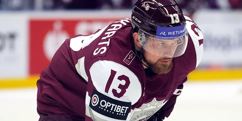 Rihards Bukarts sezonas pirmajā pusē bija bez kluba, bet otrajā pārstāvēja Slovākijas vienību "Presov".