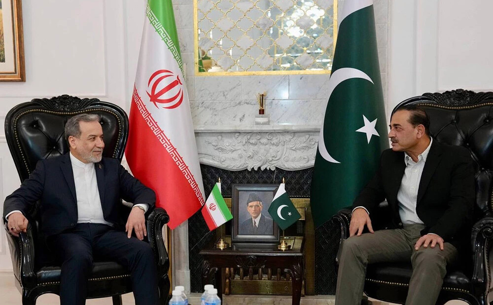 Irānas ārlietu ministrs Islamabadā tiekas ar Pakistānas amatpersonām un nodod atbildi uz ASV ierosinājumiem