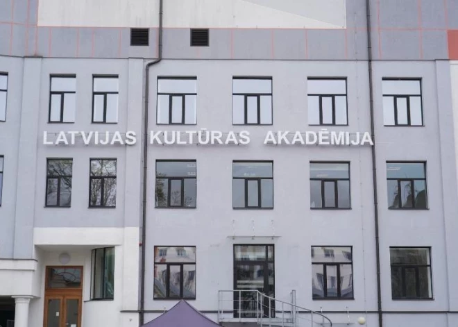Latvijas Kultūras akadēmijas ikgadējā Informācijas diena šogad pārtapa par dinamiskiem Miera ielas kvartāla svētkiem.