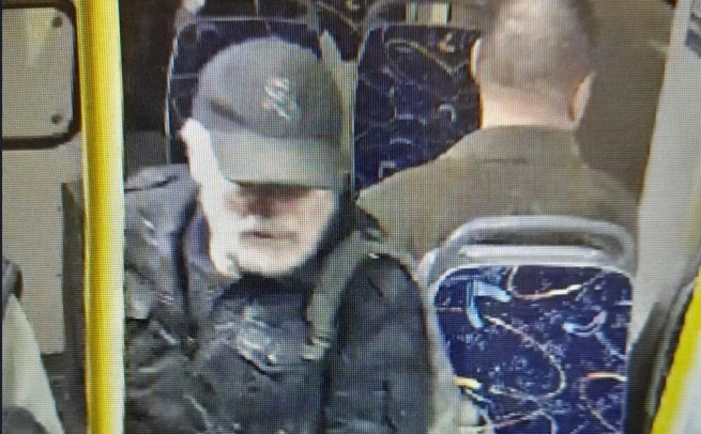 Kriminālpolicija meklē attēlos redzamo vīrieti - pēdējo reizi manīts 