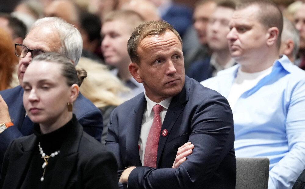 Krištopans iekūlies pusmiljona eiro lielos parādos