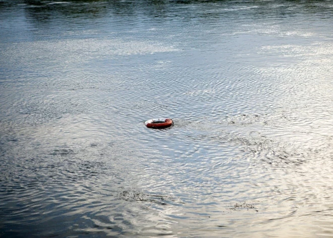 Aizkraukles novadā noslīcis cilvēks