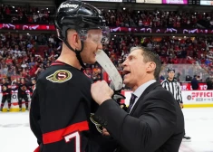 "Hurricanes" hokejisti kā pirmie iekļūst Stenlija kausa nākamajā kārtā