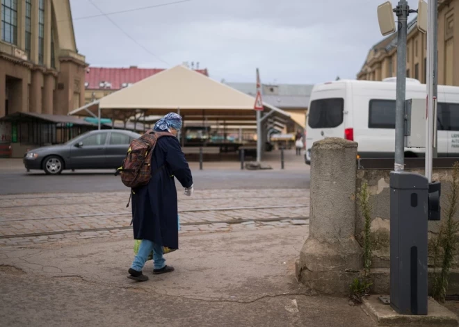 Жизнь на 425 евро в месяц: этой весной в Латвии стало больше бедных людей