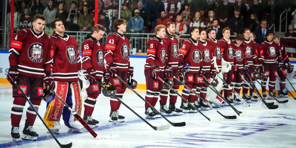 Kad pirms pasaules čempionāta Latvijas izlasei atlicis aizvadīt četras spēles, darbu treniņnometnē neturpinās uzbrucēji Rihards Melnalksnis un Dāniels Andersons.