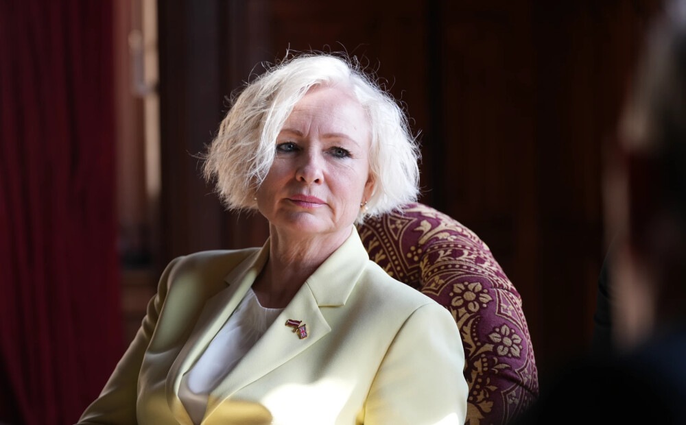 Zināms, cik pērn algā saņēmusi Saeimas priekšsēdētāja Daiga Mieriņa