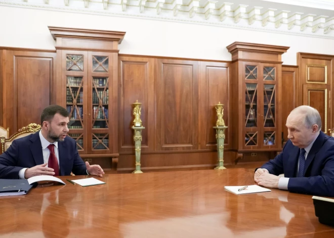 Krievijas amatpersona neviļus atzīst, ka lielās sekmes Ukrainas frontē ir "izzīstas no pirksta"