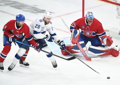 "Lightning" izbraukumā atspēlēja divu vārtu deficītu un uzvarēja ar 3:2,