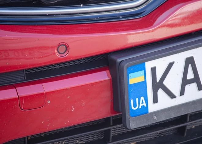 Украинцам добавили свободы передвижения: их водительские удостоверения приравнены к латвийским