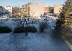 FOTO: ziema neatkāpjas! Madonas iedzīvotājus šorīt atkal pārsteidzis sniegs