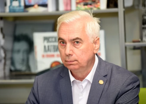 Виктора Гущина обвиняют в сотрудничестве с российским пропагандистским ресурсом, заблокированным в Латвии.