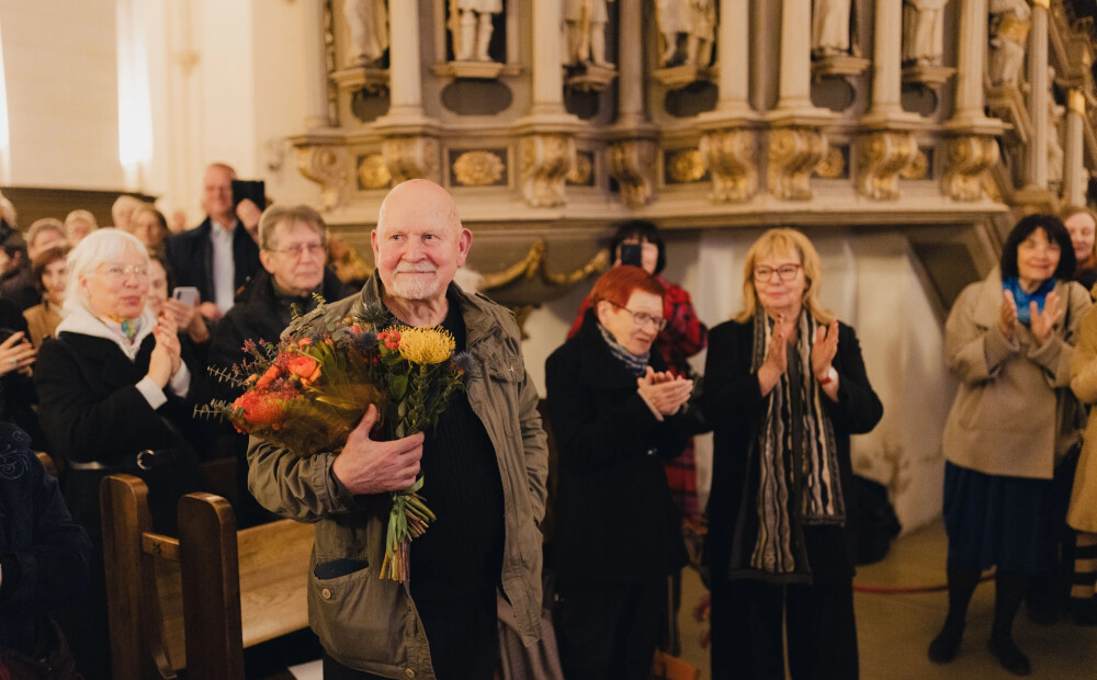 FOTO: Pētera Vaska talanta cienītāji pulcējās Rīgas Domā, lai godinātu komponistu  80 gadu jubilejā