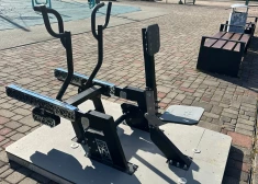 Mārupē Gerberu ielas sporta laukumā uzstādīti jauni āra trenažieri