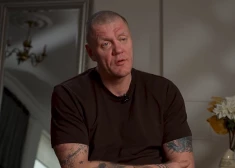 VIDEO: Kaspars Kambala nespēj valdīt emocijas, runājot par bijušās sievas Džesikas paustajām apsūdzībām