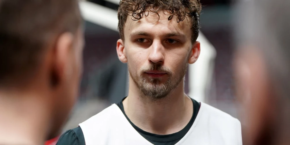 Zorikam 11 punkti uzvarētā Turcijas čempionāta spēlē.