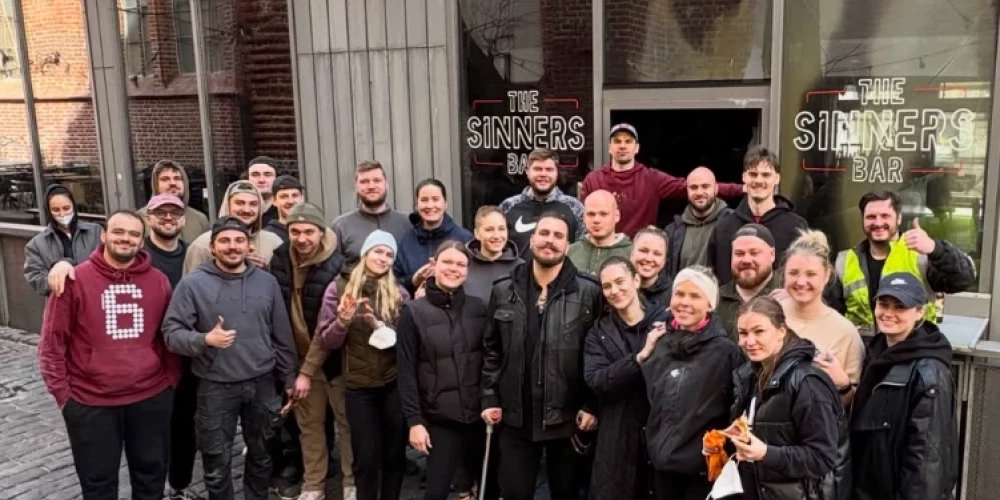 Miks Galvanovskis saskaries ar milzīgu atbalstu.