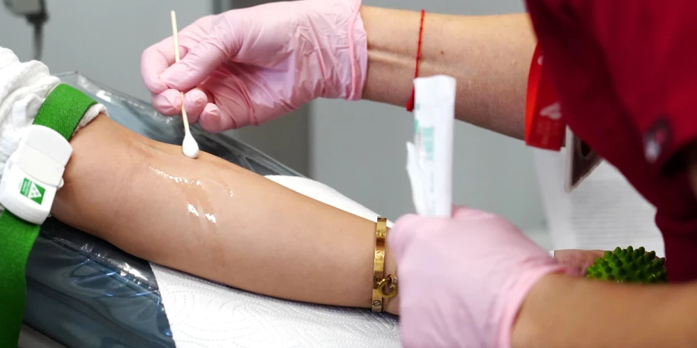 Pacientu pieredzes dati Latvijas slimnīcās atklāj nepietiekamu informēšanu par zālēm.