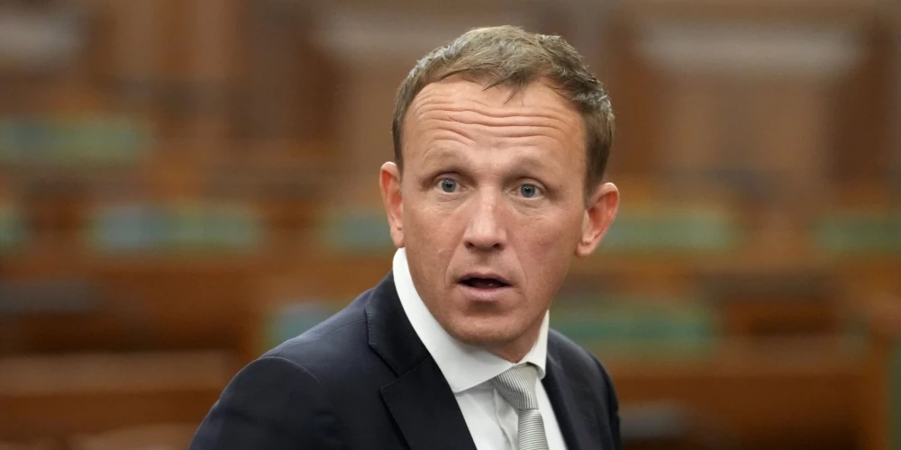 Кристап Криштопанс задекларировал более полумиллиона евро долгов при парламентской зарплате в 66 тысяч.