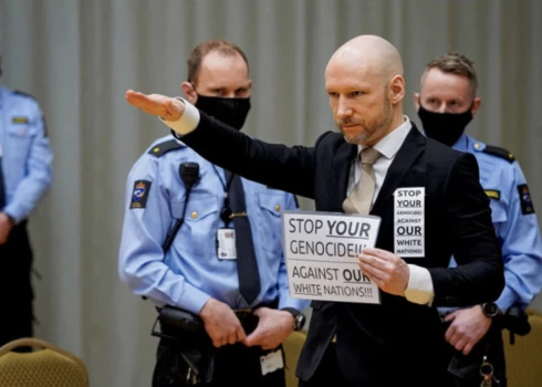 Ultralabējais ekstrēmists Anderss Breivīks.