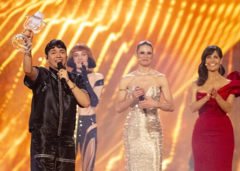 Pērn konkursā uzvarēja austriešu dziedātājs JJ ar dziesmu "Wasted Love".