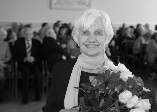 Mūžībā aizsaukta Latvijas Universitātes kādreizējās Svešvalodu fakultātes ilggadēja docētāja Valentīna Gurtaja