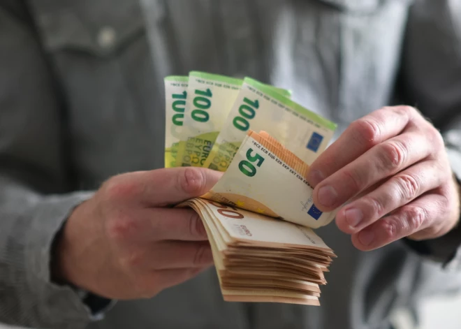 Policija rosina saukt pie atbildības uzņēmuma amatpersonu par līdzekļu piesavināšanos un izvairīšanos no nodokļu nomaksas