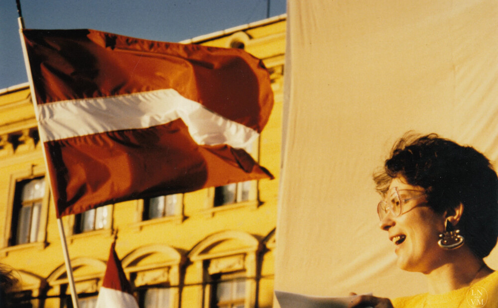 FOTO: vēsturiskais 1990. gada 4. maijs