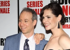 Stjuarts gandrīz iznīcina realitāti: “Lielā sprādziena teorija” atgriežas ar jaunu seriālu