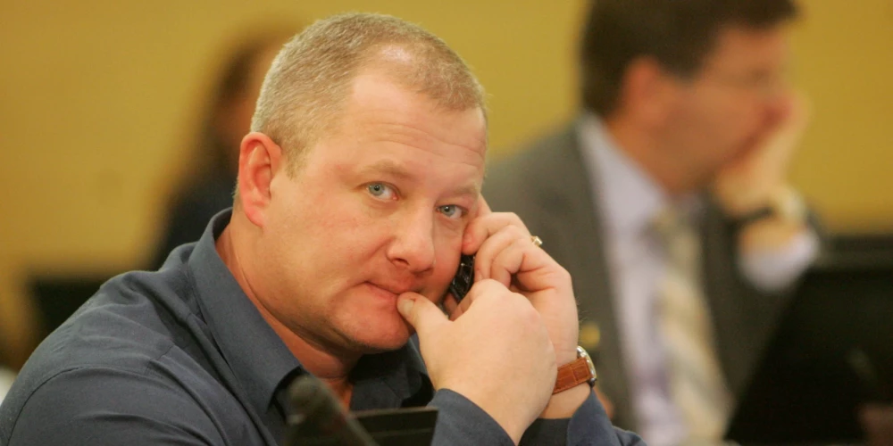 Bijušajam Rīgas Domes deputātam piespriests divu gadu cietumsods.