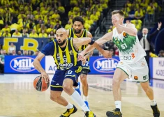 "Fenerbahce" ar uzvaru pār "Žalgiri" sāk Eirolīgas "play-off", Žagars nespēlē