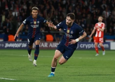 PSG ar hokeja cienīgu rezultātu pārspēj "Bayern" Čempionu līgas pusfināla pirmajā spēlē