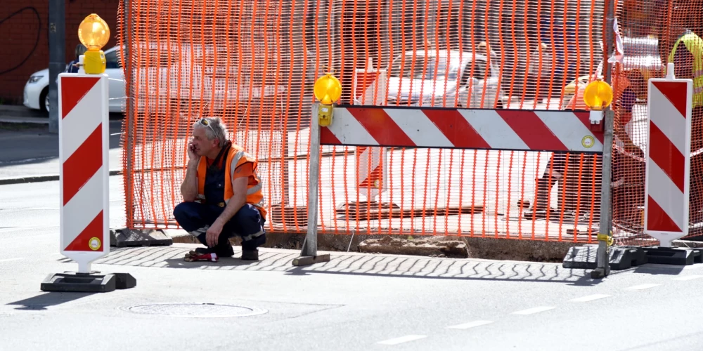 Cenu kāpums apdraud ceļu remontus.