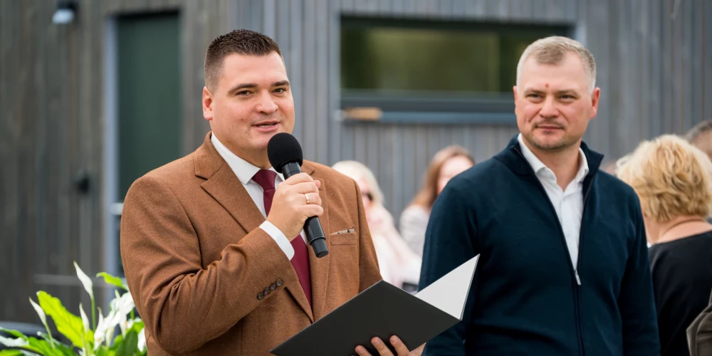 Rīgas vicemērs Edvards Ratnieks (NA).