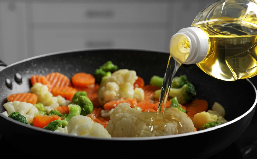 Pārtikas produkti satur kaitīgās MOH vielas – kas tās ir un kā tās nonāk mūsu ēdienos?