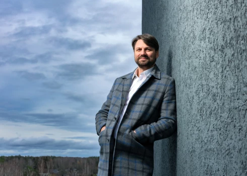 50. dzimšanas dienā sveicams latviešu ārsts un politiķis Renārs Putniņš.