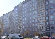 Жители Латвии годами просят не облагать налогом единственное жилье, но власти делают вид, что не слышат