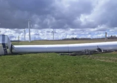 Pēc vēja turbīnas nogāšanās Priekulē pastiprinās vēja parku uzraudzību