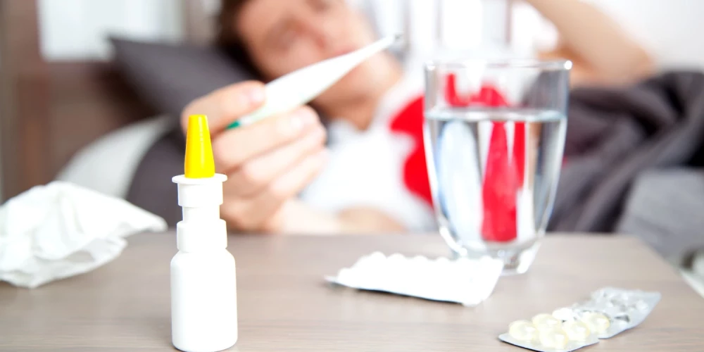 Maija svētku laikā vieglu saslimšanu gadījumā aicina zvanīt ģimenes ārstu konsultatīvajam tālrunim.