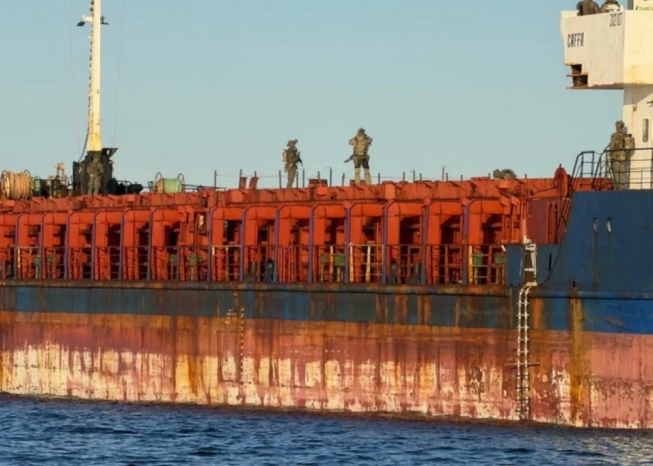 Sweden Confiscates Russian Ship Suspected of Smuggling Stolen Ukrainian Grain — image 6