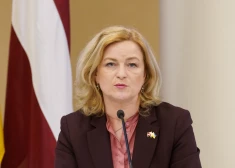 Indriksone: piektajā kara gadā ikviens darījums ar Krieviju ir asiņains