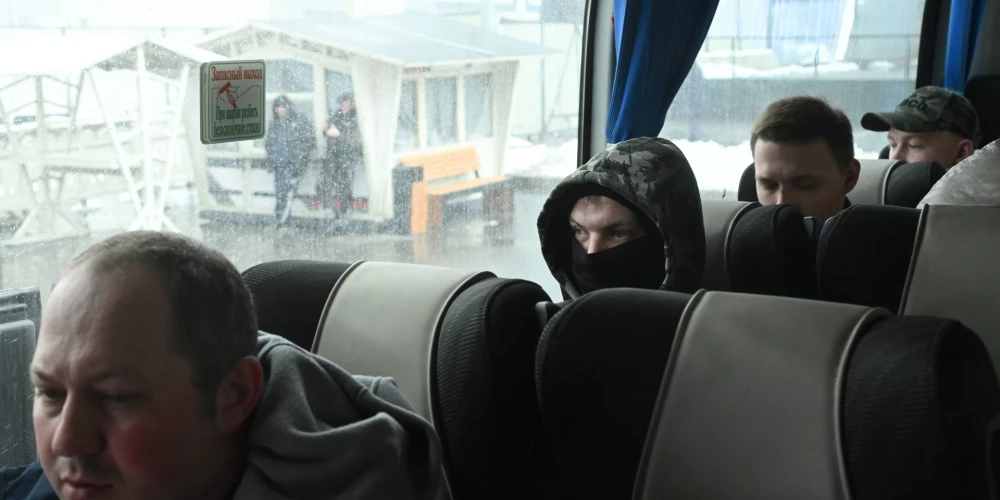 Krievija ir sākusi veidot atsevišķus bataljonus no cilvēkiem ar smagām infekciju slimībām.