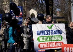 Saeima vienbalsīgi mudina valdību pilnībā kompensēt glikozes sensorus un insulīna sūkņus