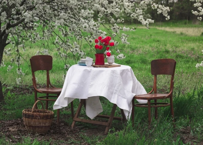 Kas ir Baltā galdauta svētki, un kā tos svinēt?